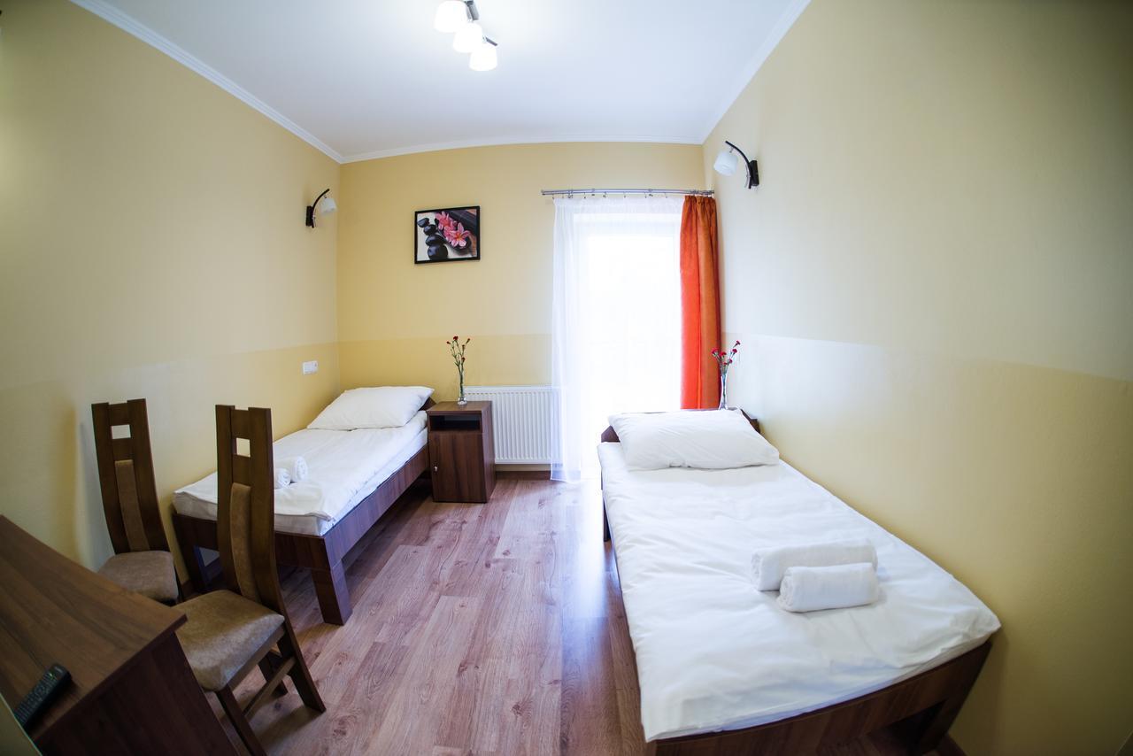 Pensjonat Pod Kogutami Bieliny  Esterno foto